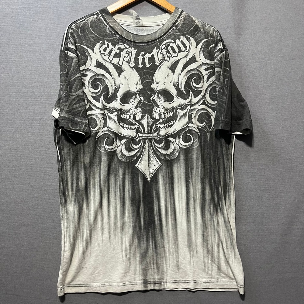 Affliction Mens Skull Fleur De Lis Graphic T-Shirt Black White Fade Size L